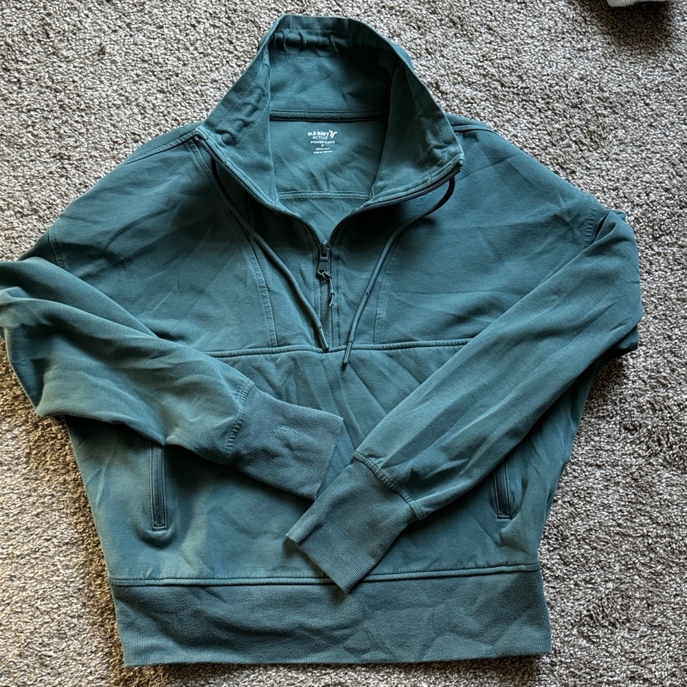 Old Navy Women’s Active Dynamic Fleece